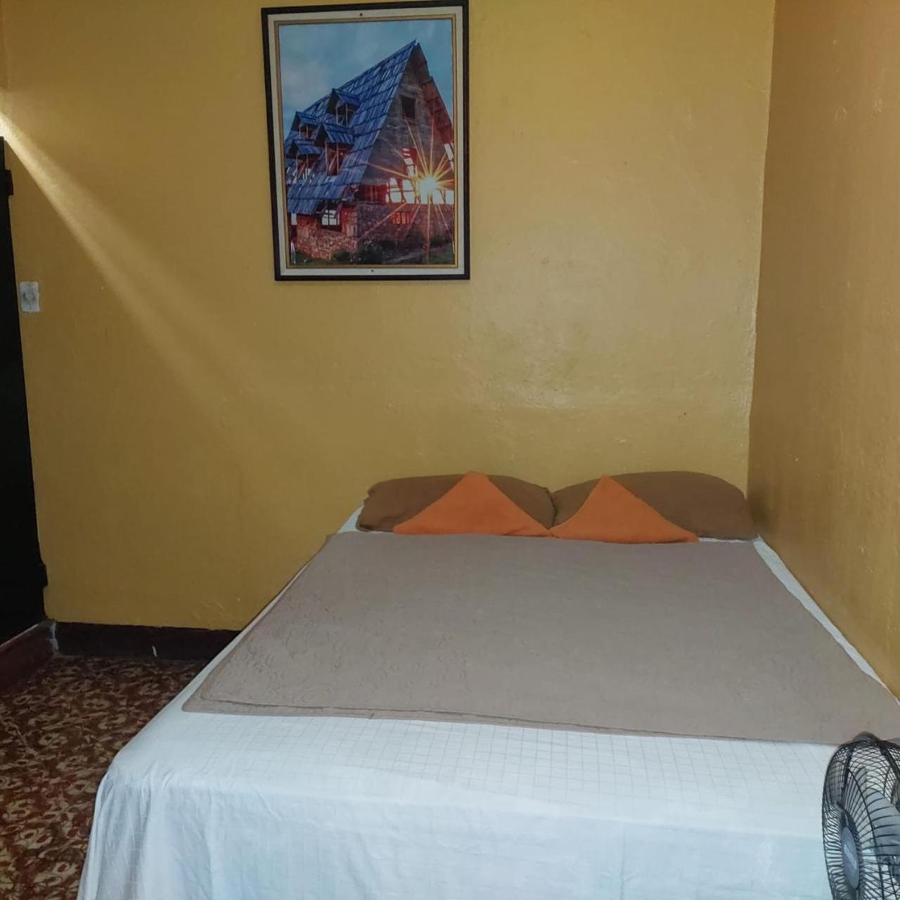 Hotel Alma Maya Антигуа-Гватемала Экстерьер фото