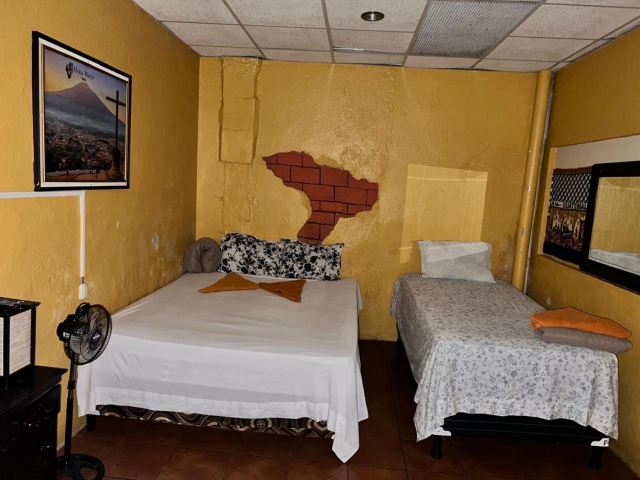 Hotel Alma Maya Антигуа-Гватемала Экстерьер фото