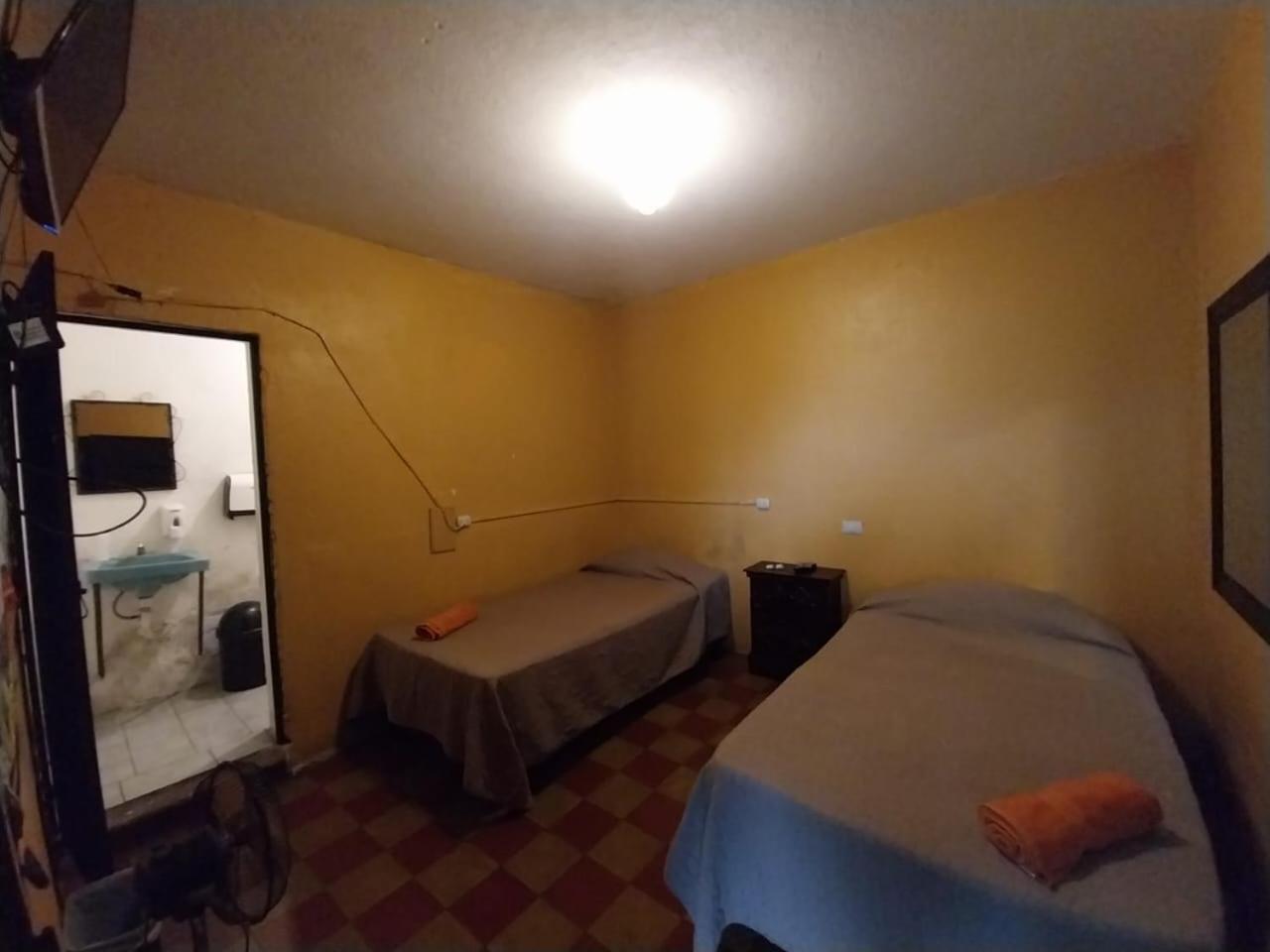 Hotel Alma Maya Антигуа-Гватемала Экстерьер фото
