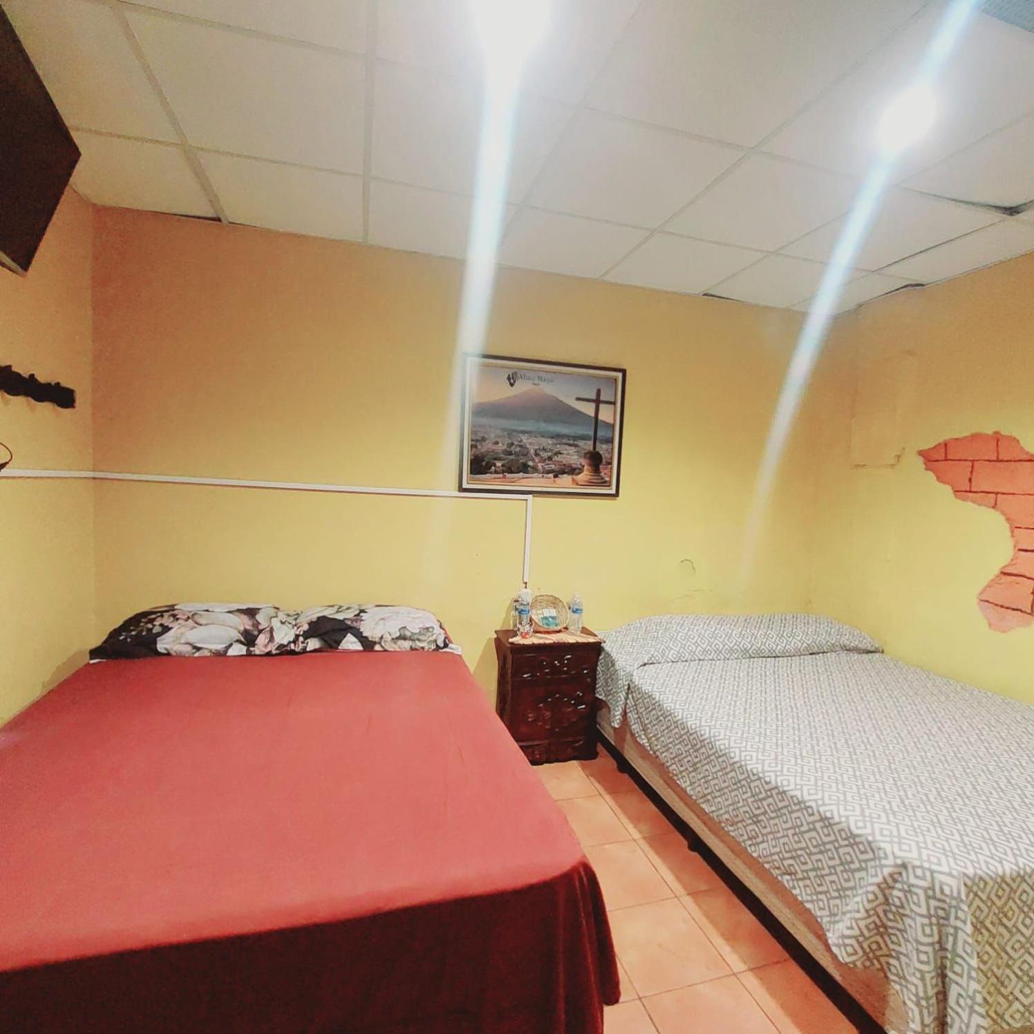 Hotel Alma Maya Антигуа-Гватемала Экстерьер фото