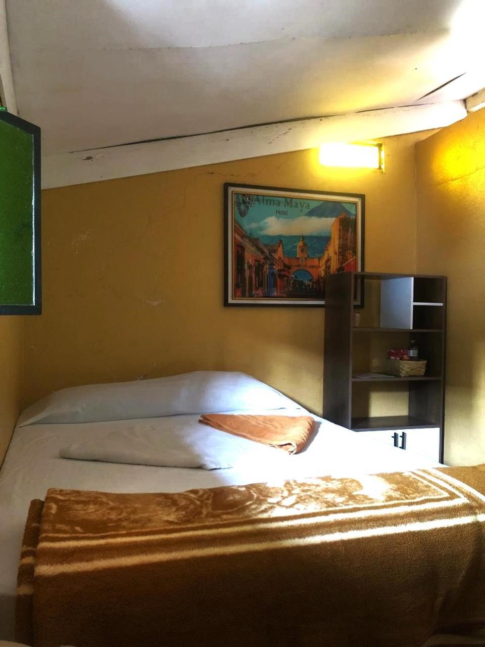 Hotel Alma Maya Антигуа-Гватемала Экстерьер фото